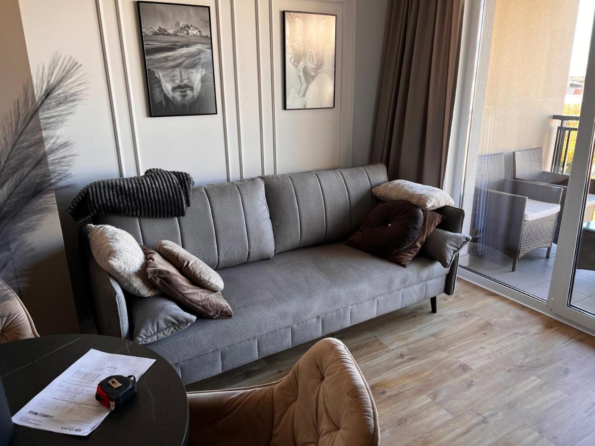 Family & Business Elegant Apartments Kadzielnia: Modern 1-Bedroom with Terrace and Garage Kielce Exterior photo